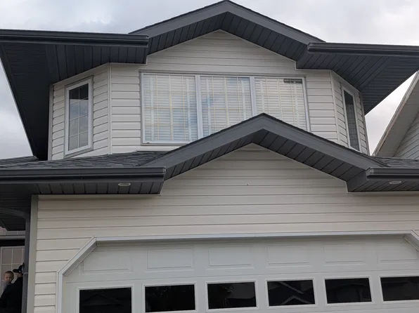 (undisclosed Address), Lethbridge, AB T1K 7N1