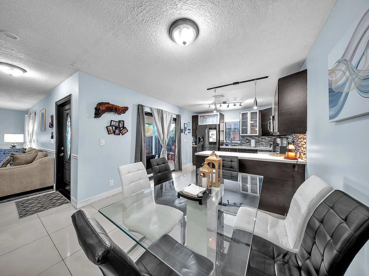 2496 NW 99th Avenue, Coral Springs, FL 33065 — Photo 3
