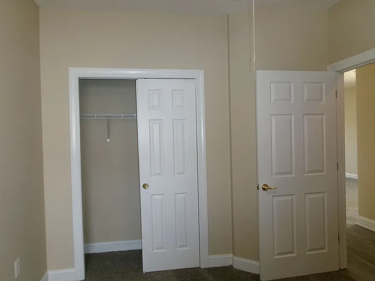 110 Fountain Pointe Ln #204 — Photo 13