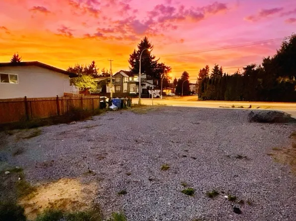 32340 Peardonville Rd, Abbotsford, BC V2T 6K2