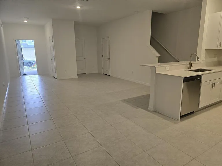 9343 Cannon Beach Dr — Photo 27