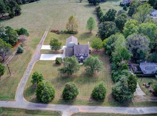 2349 Heston Farm Dr, Kernersville, NC 27284