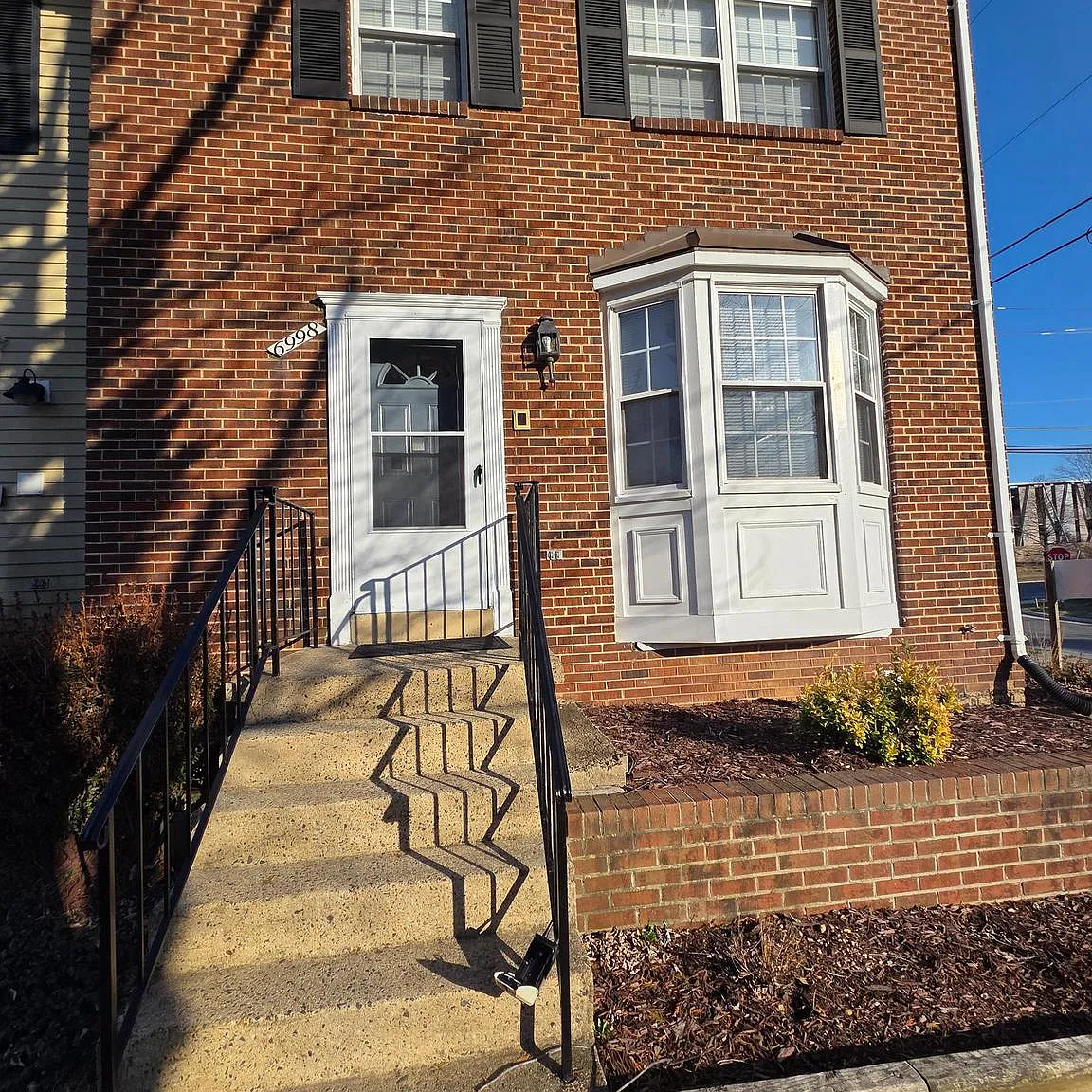 3 bed, 3.5 bath, 1332 sqft, $3,000 — Photo 1