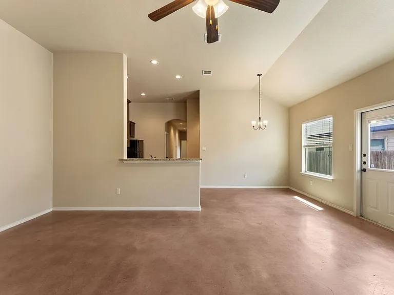 2541 Pahmeyer Rd #2541 — Photo 8