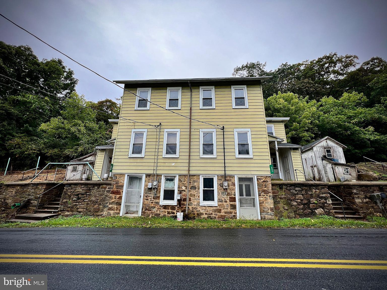 686688 Franklin St, Alburtis, PA 18011 Zillow
