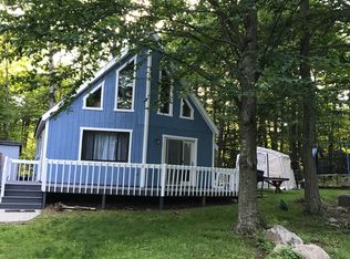34 Smoke Signal Path, Gouldsboro, PA 18424