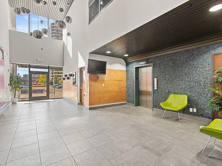 Arbor Lofts — Photo 32
