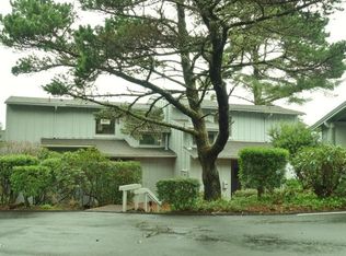 2 Bluffs #2, Gleneden Beach, OR 97388