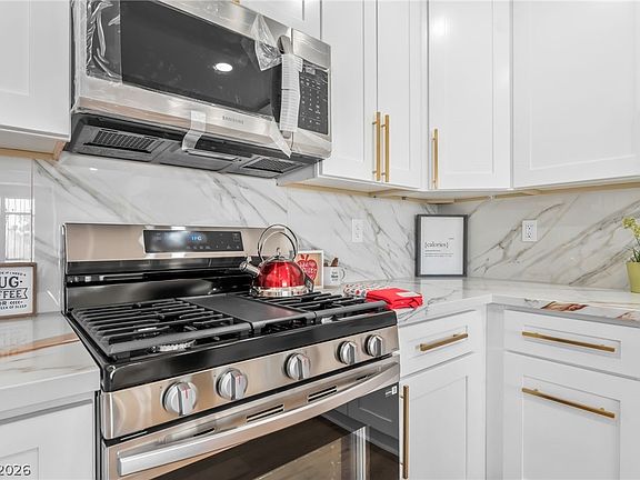 5th image of 1436 Bracken Ave