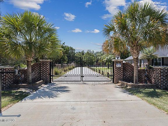 2nd image of 14171 Jim Byrd Rd