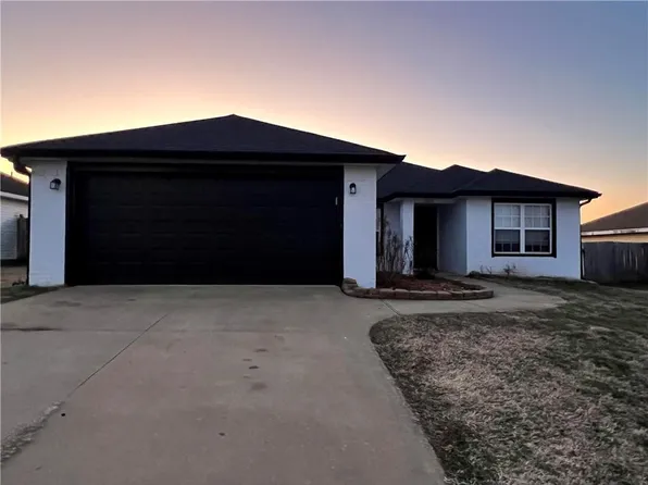 6604 SW Springwood St, Bentonville, AR 72713