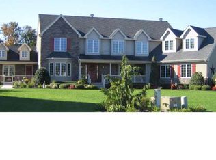 17 Windy Acres Dr, Sewell, NJ 08080