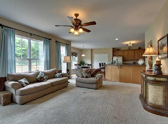 5th image of 753 Cowan Dr