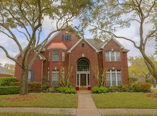 3802 Palmer Ct, Sugar Land, TX 77479