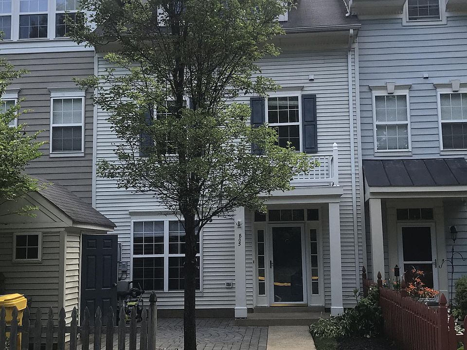 Welcome Home (805 Estuary Drive): Front