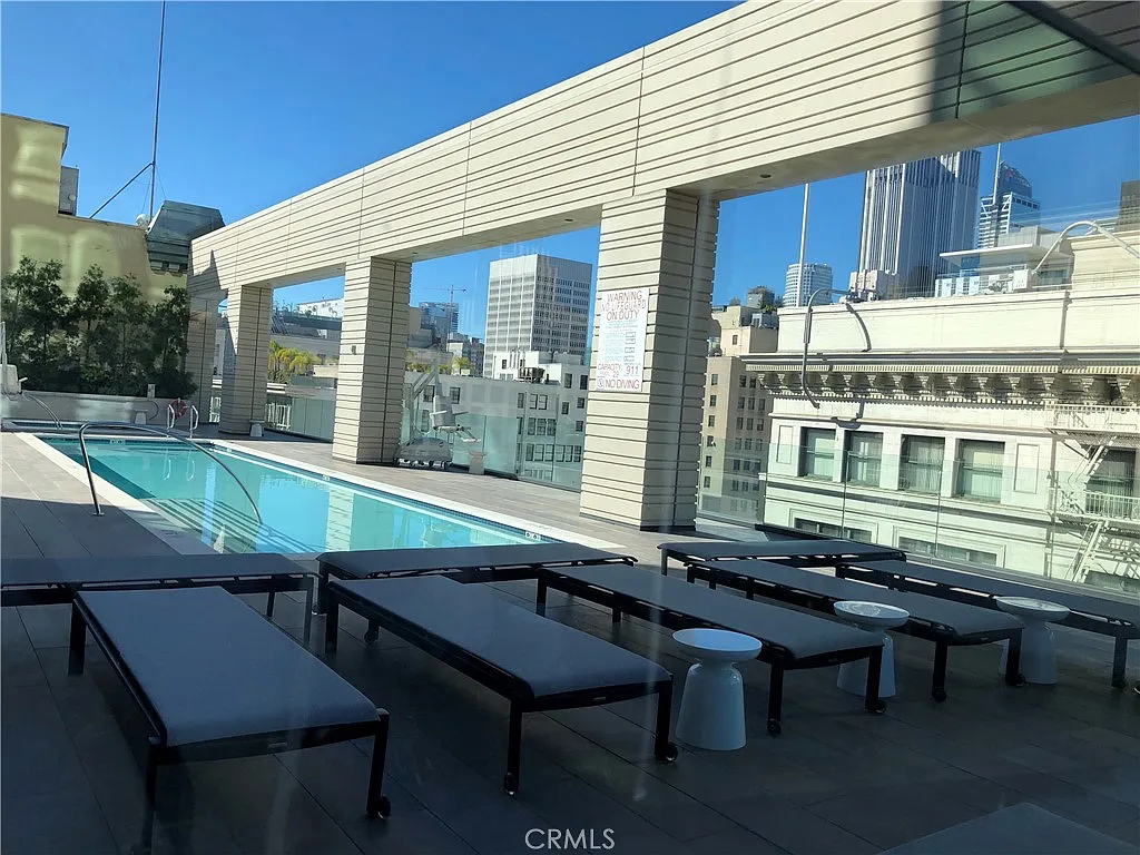 1 bed, 751 sqft, $2,680 — Photo 3