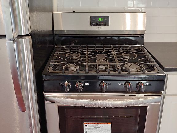 4th image of 301 National Ave NW #2