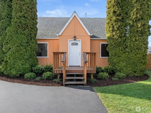 749 4th Avenue N, Kent, WA 98032