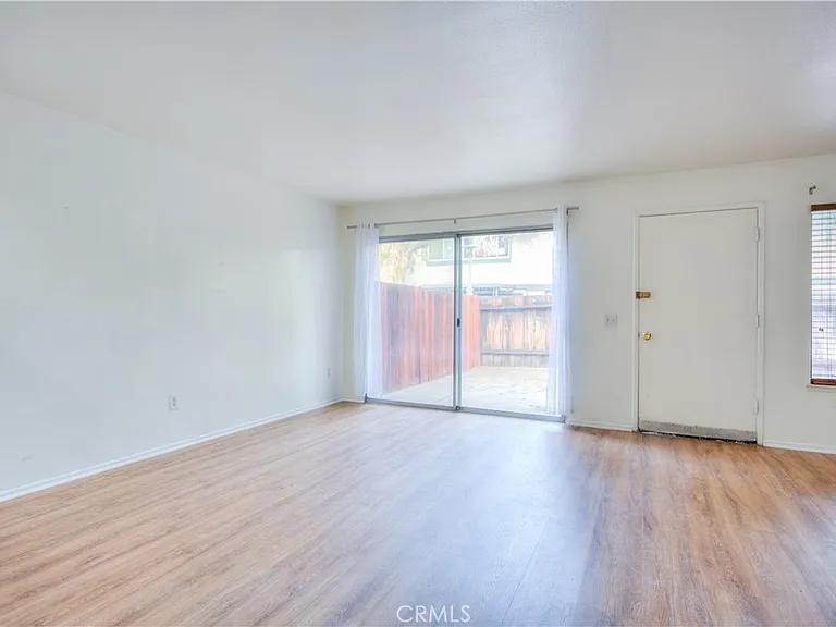 4853 Jackson St #4853C — Photo 11