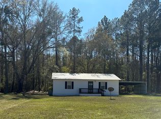 41 Forge Rd, Garnett, SC 29922