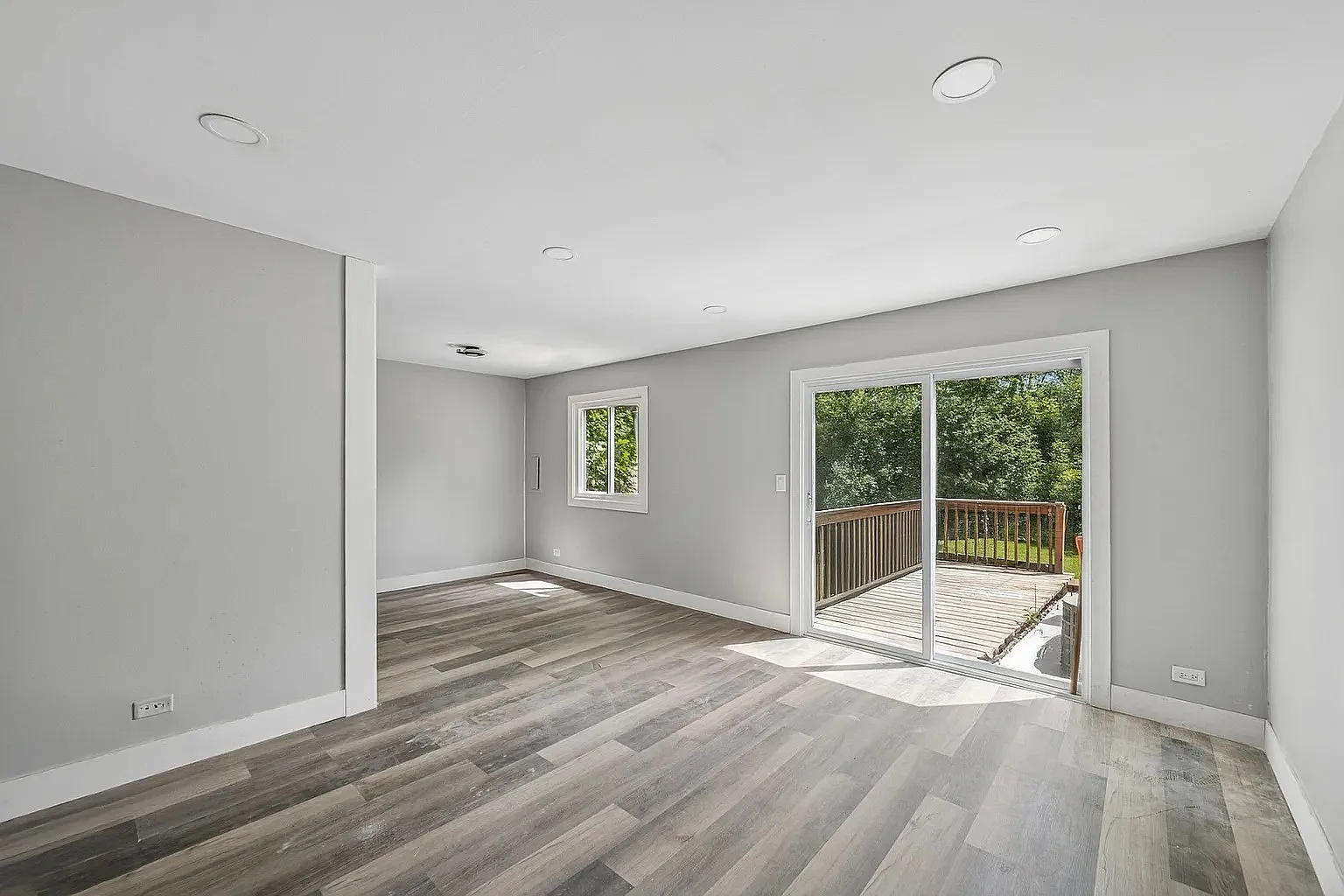 3 bed, 2.5 bath, 1536 sqft, $2,600 — Photo 2
