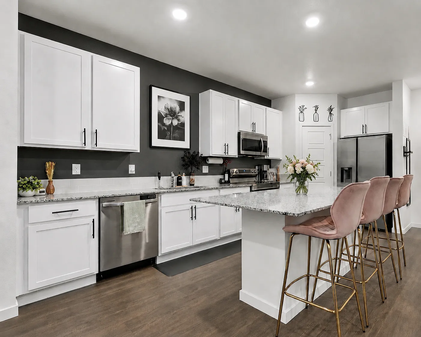 3 bed, 1440 sqft, $2,800 — Photo 3