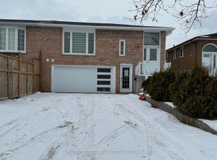 47 Jade Cres N, Brampton, ON L6S3G9