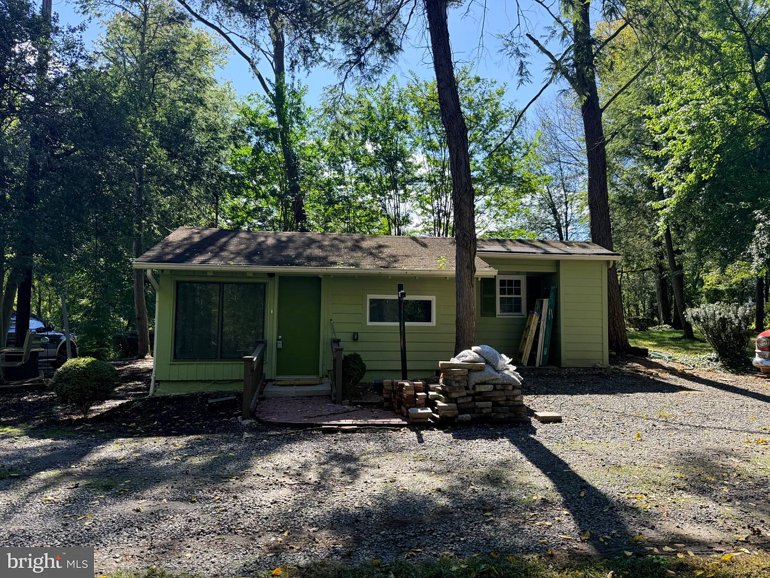 2 bed, 2.0 bath, 824 sqft, $4,200 — Photo 1