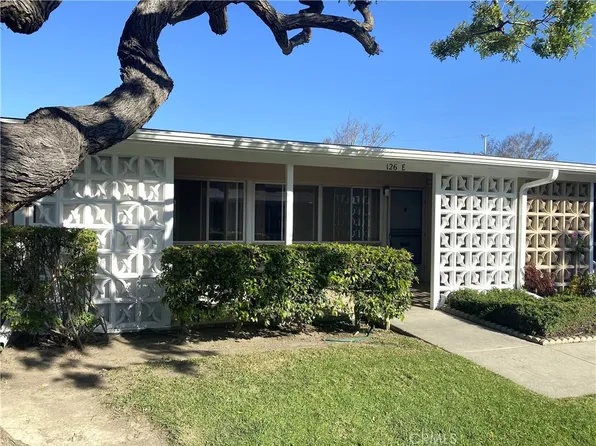 1520 Pelham Rd #M5-126e, Seal Beach, CA 90740