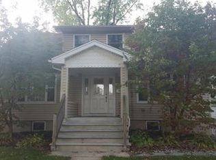 492 Whittier Ave, Piscataway, NJ 08854