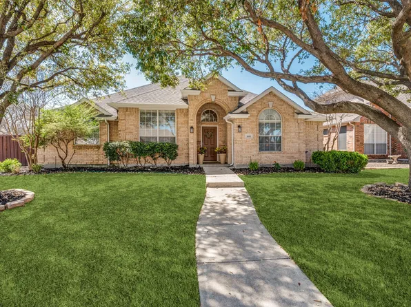 1693 Castle Pines Dr, Frisco, TX 75036