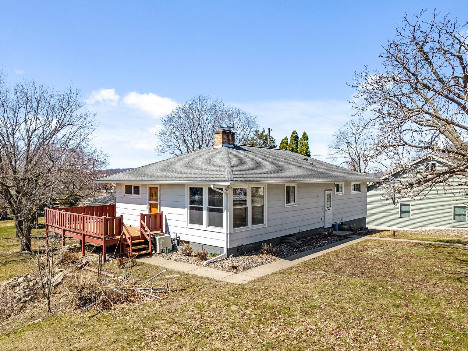 875 Fountain St, Fountain City, WI 54629 Zillow