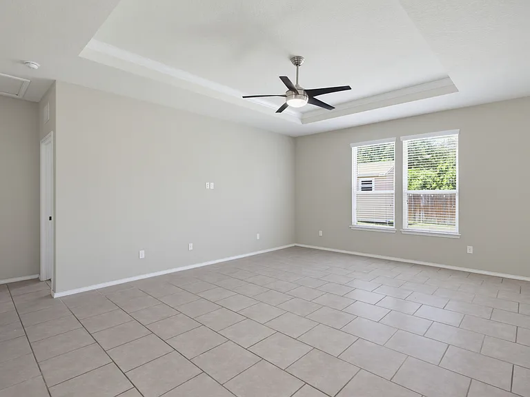 723 Trinity Star — Photo 12