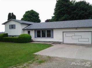 2245 Riverside Rd, Washington, IA 52353
