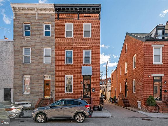 2nd image of 205 S Exeter St