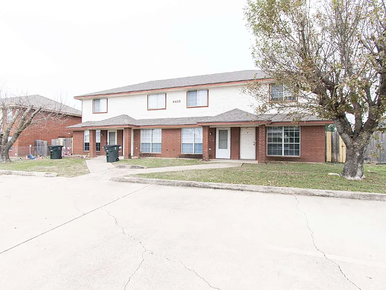 4408 Deek Dr #D — Photo 1