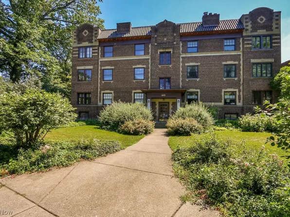 2472 Overlook Rd APT 8, Cleveland Heights, OH 44106