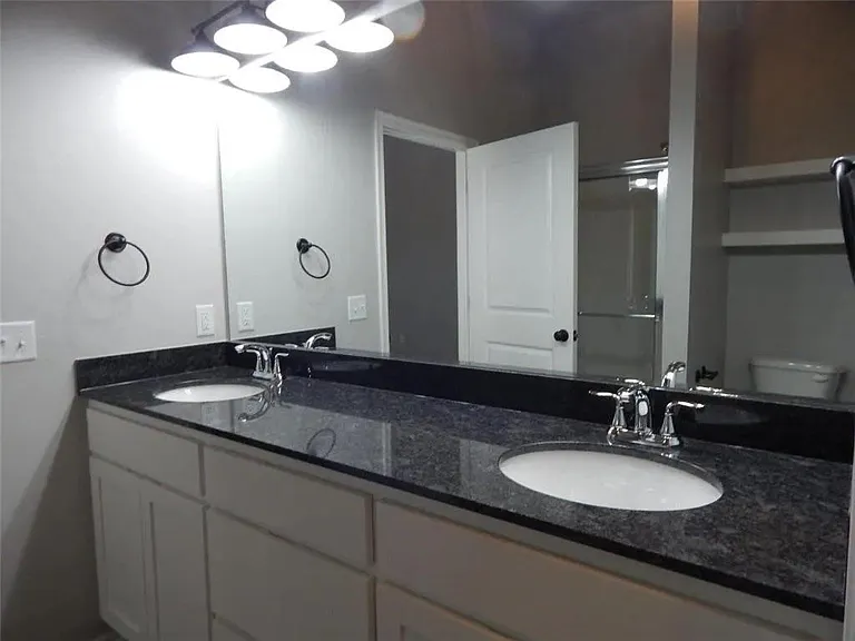 205 Park Pl — Photo 12