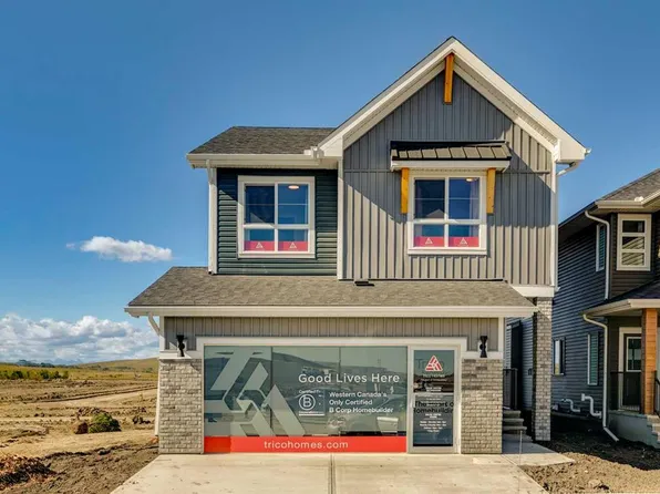 28 E Southborough Ln, Cochrane, AB T2C 5H9