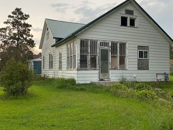 601 Nevada St, Boscobel, WI 53805