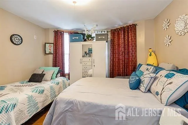 1012 Paterson Plank Rd — Photo 6