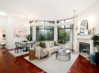 4425 Halifax St #101, Burnaby, BC V5C 6P2