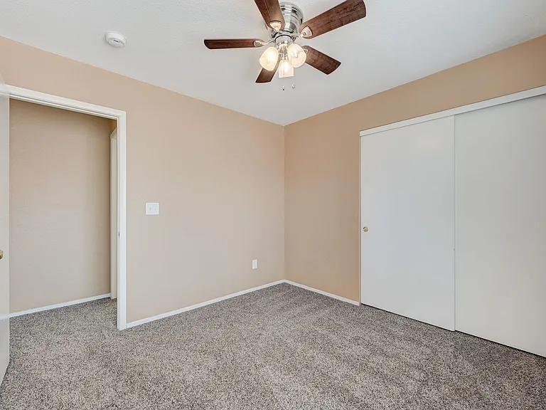 8621 Grand Pine Ave — Photo 24