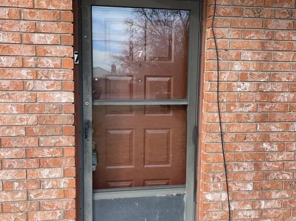 Chestnut Park Apartments, 406 S Chestnut St #7, Lampasas, TX 76550