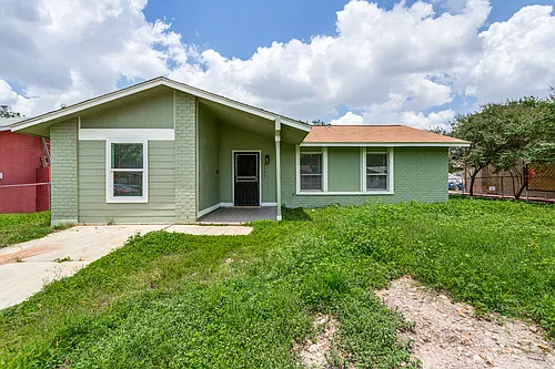 5535 Red Sky St Photo 1