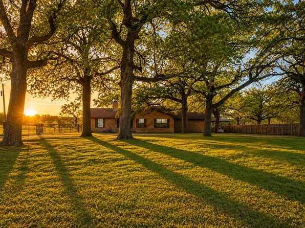 (undisclosed Address), Cameron, TX 76520