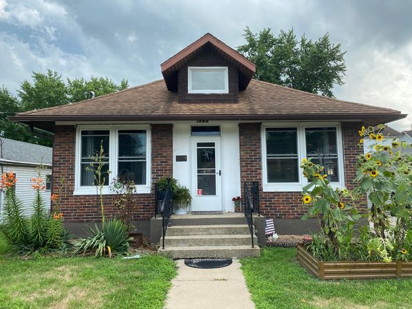 1009 W Madison St