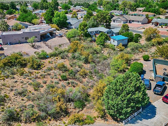 2nd image of 2273 E Saguaro Drive