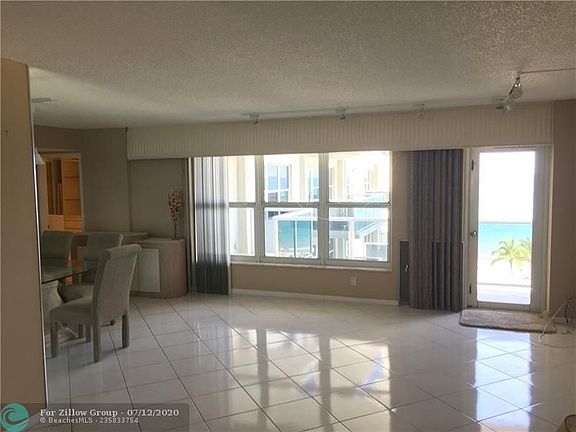 5th image of 3500 Galt Ocean Dr APT 505