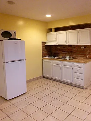 Rented by Sally Raia LLC | media 9